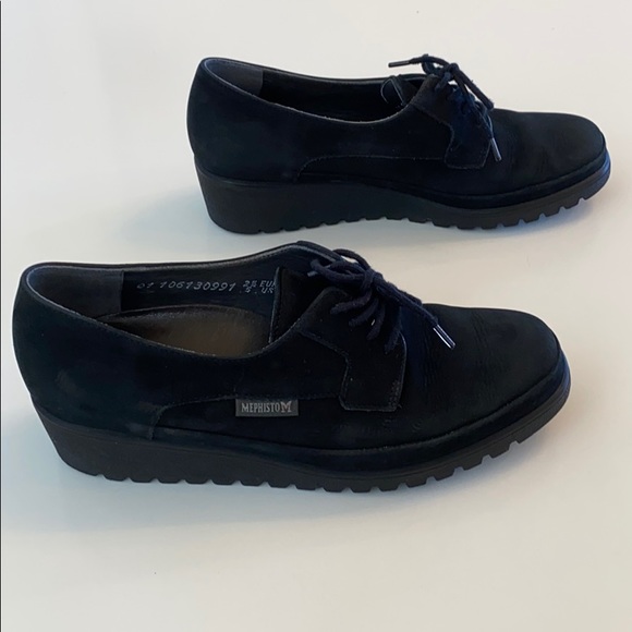 Mephisto Suede Lace Up Booties Size 5 - Picture 5 of 8